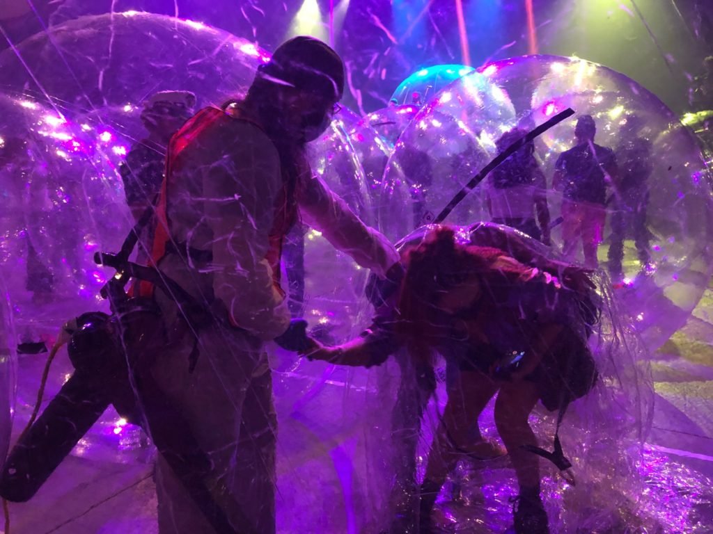Concerto nelle bolle dei Flaming Lips, #Il concerto (in presenza) con distanziamento sociale dei Flaming Lips