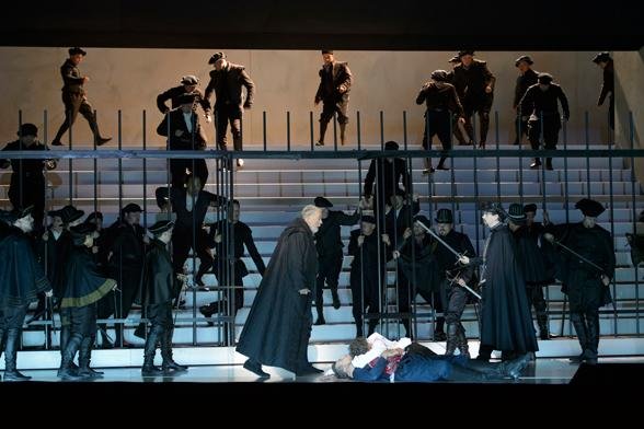#Il destino inesorabile di Don Carlo alla Scala