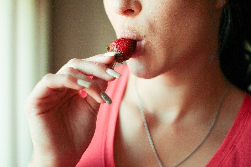 beauty trend, #Il trend beauty del momento? No ai volti finti, sì alla naturalezza.